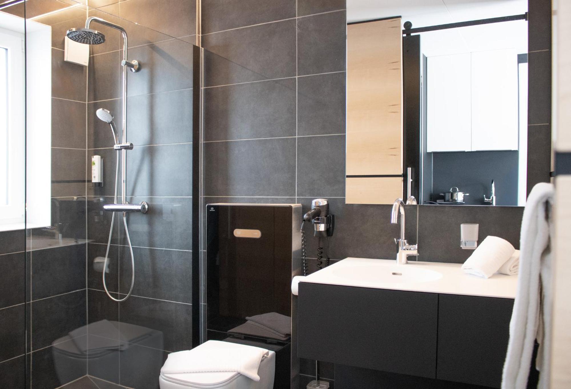 Lh Hotel By Wmm Hotels Leipheim Eksteriør billede