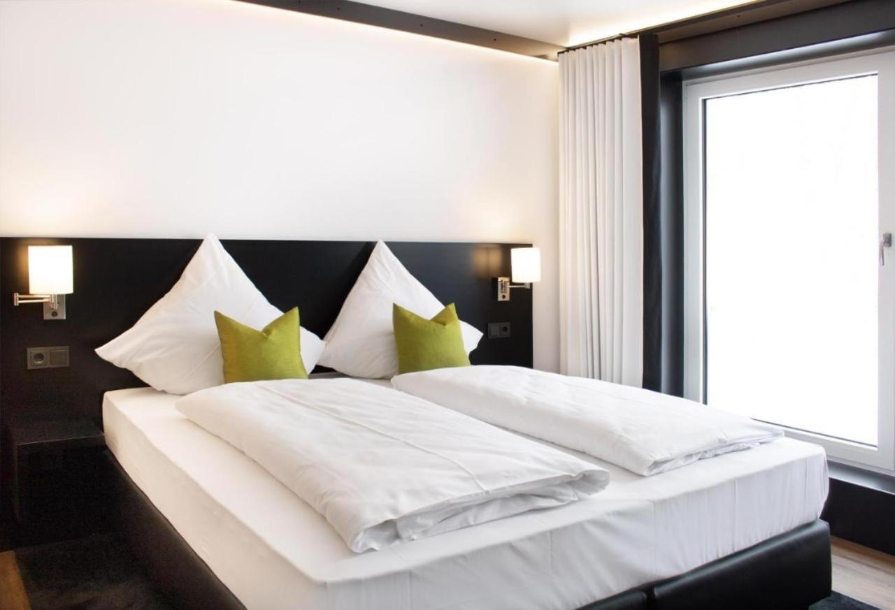 Lh Hotel By Wmm Hotels Leipheim Eksteriør billede
