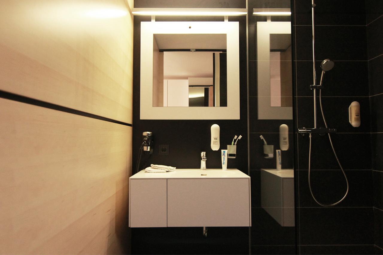 Lh Hotel By Wmm Hotels Leipheim Eksteriør billede