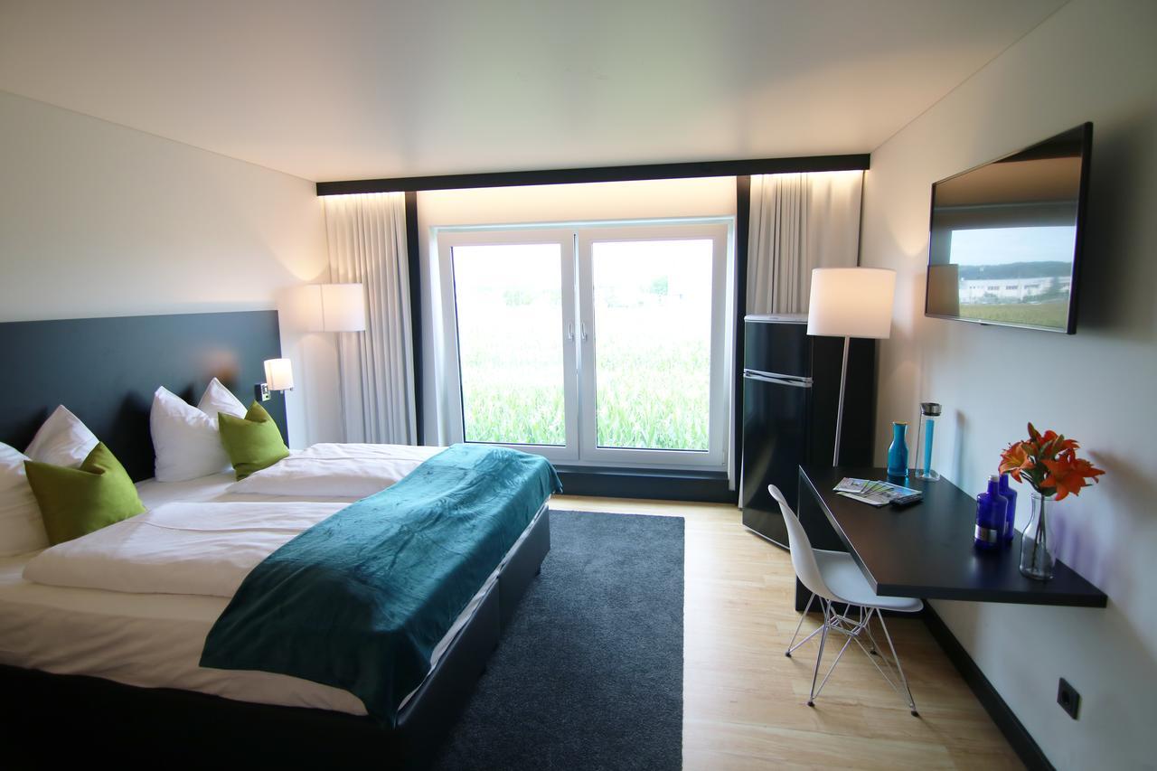 Lh Hotel By Wmm Hotels Leipheim Eksteriør billede
