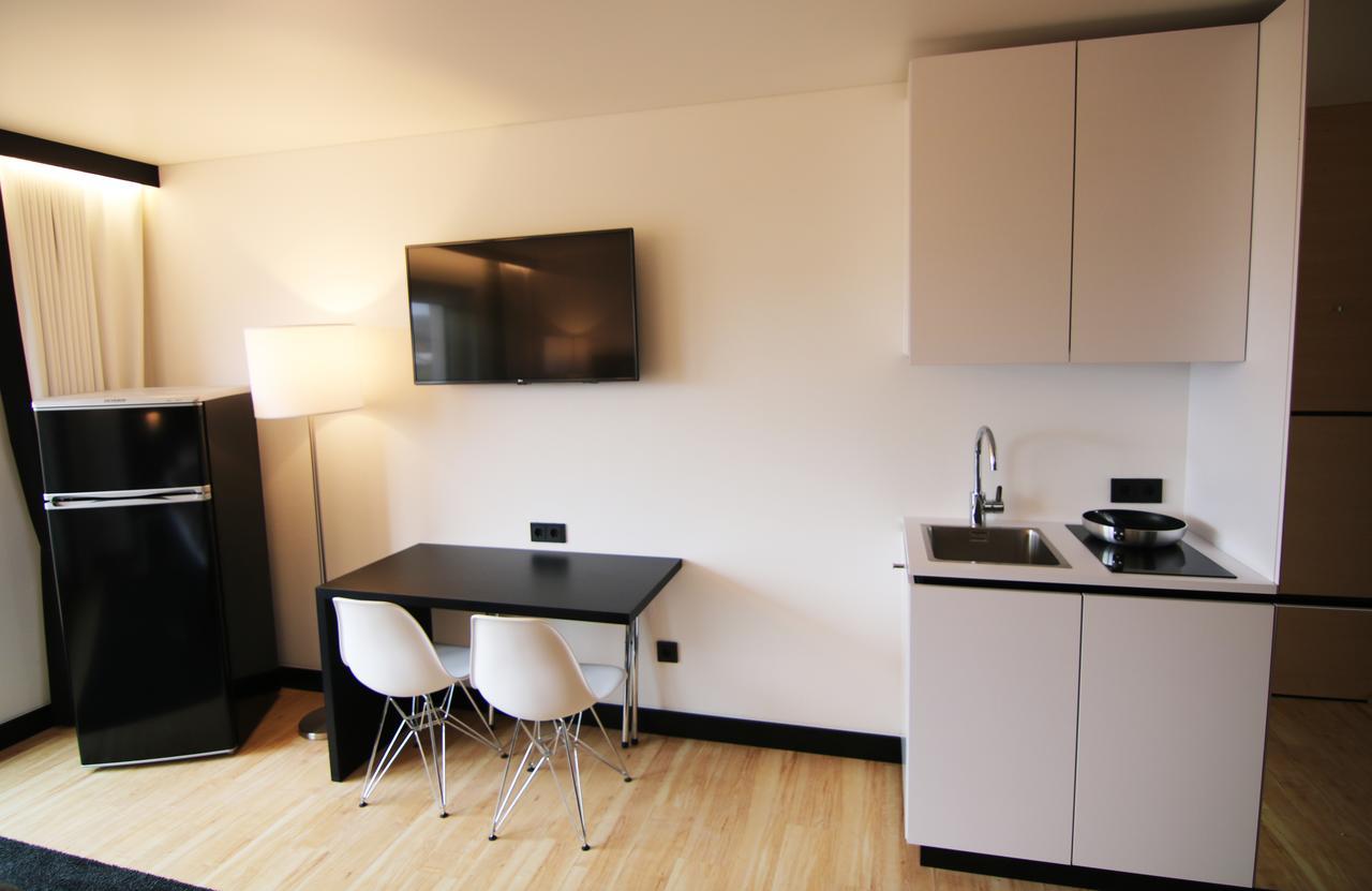 Lh Hotel By Wmm Hotels Leipheim Eksteriør billede