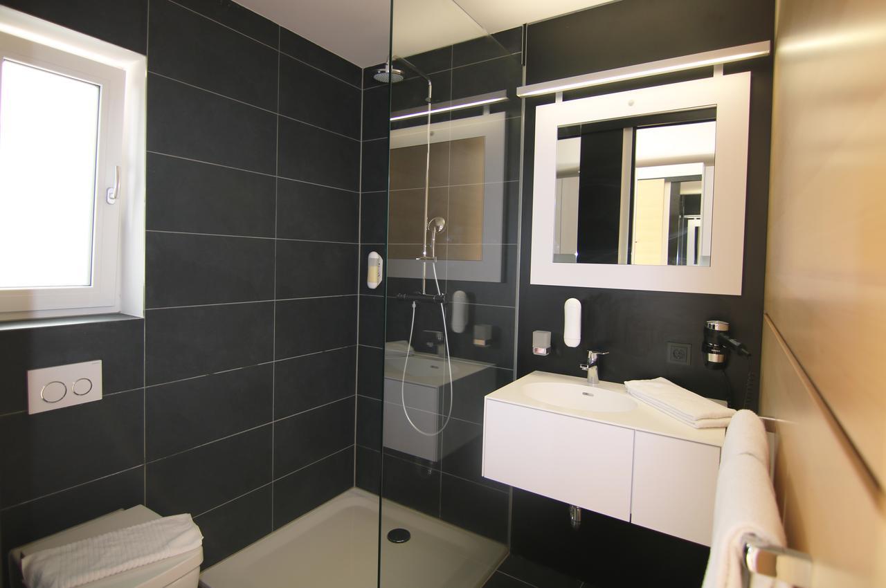 Lh Hotel By Wmm Hotels Leipheim Eksteriør billede